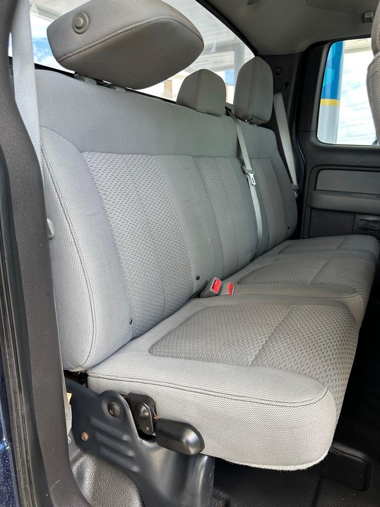 Ford F-150 XL SuperCab 8-ft. Bed 2WD 2013