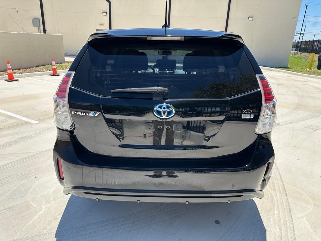 Toyota Prius V Three 2017