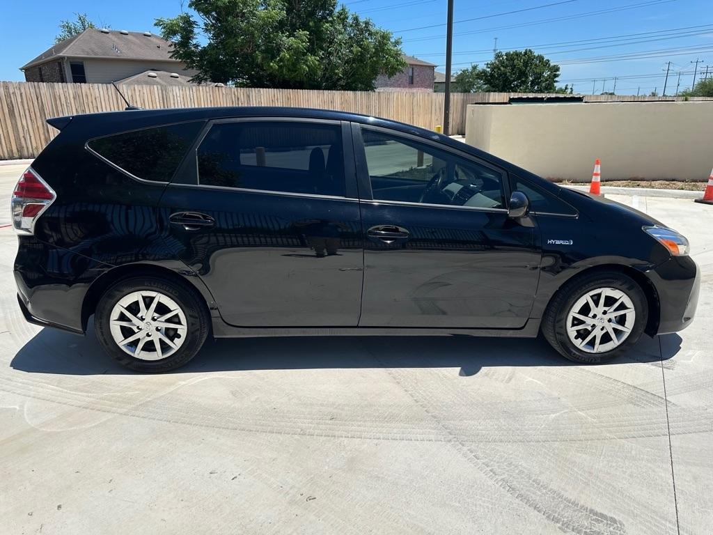 Toyota Prius V Three 2017