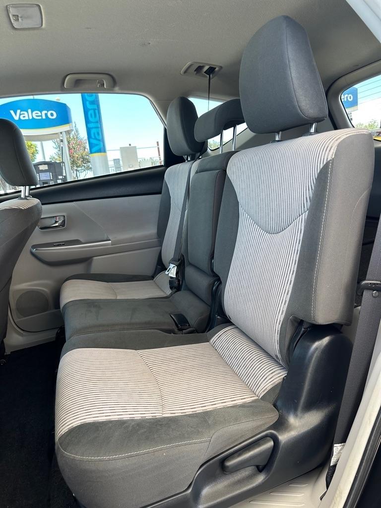 Toyota Prius V Three 2017