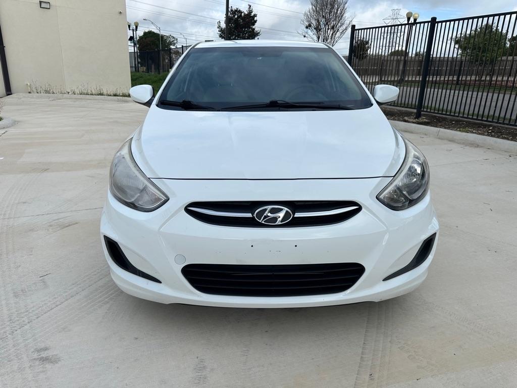 Hyundai Accent SE 4-Door 6A 2017