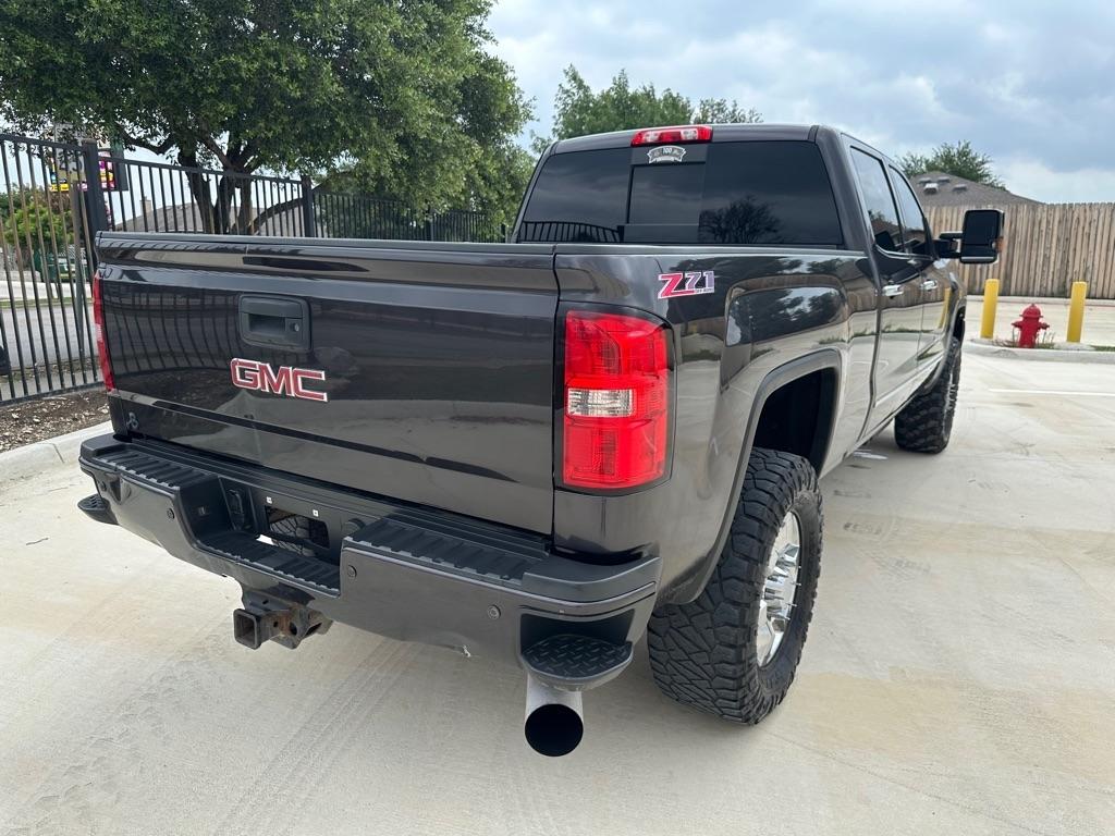 GMC Sierra 3500HD Denali Crew Cab 4WD 2015