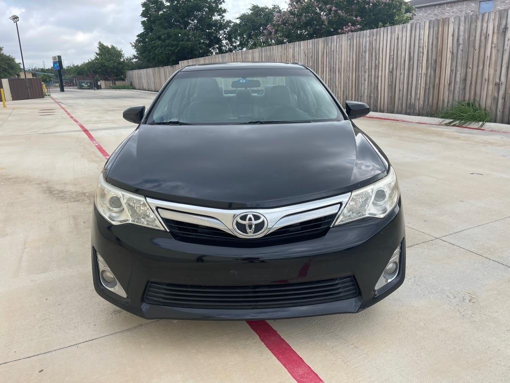 Toyota Camry SE 2012