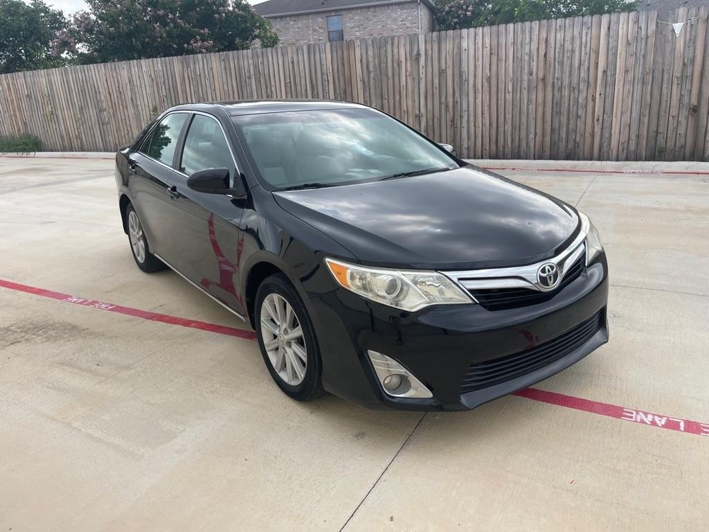 Toyota Camry SE 2012