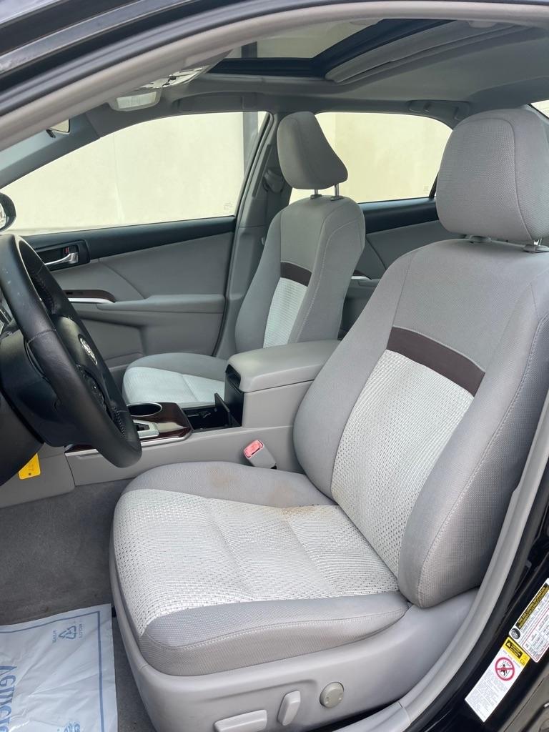 Toyota Camry SE 2012