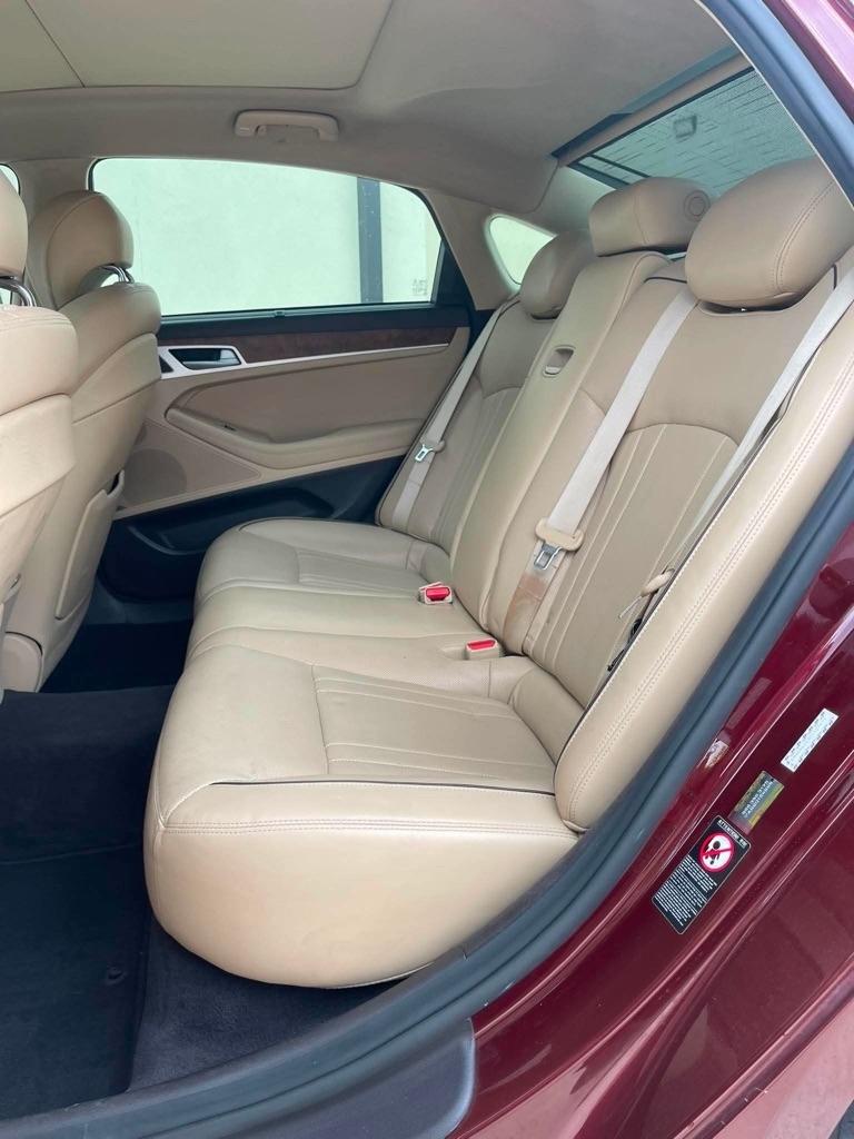 Hyundai Genesis 3.8L 2016