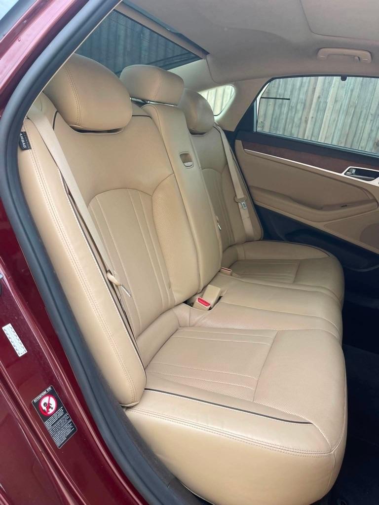 Hyundai Genesis 3.8L 2016