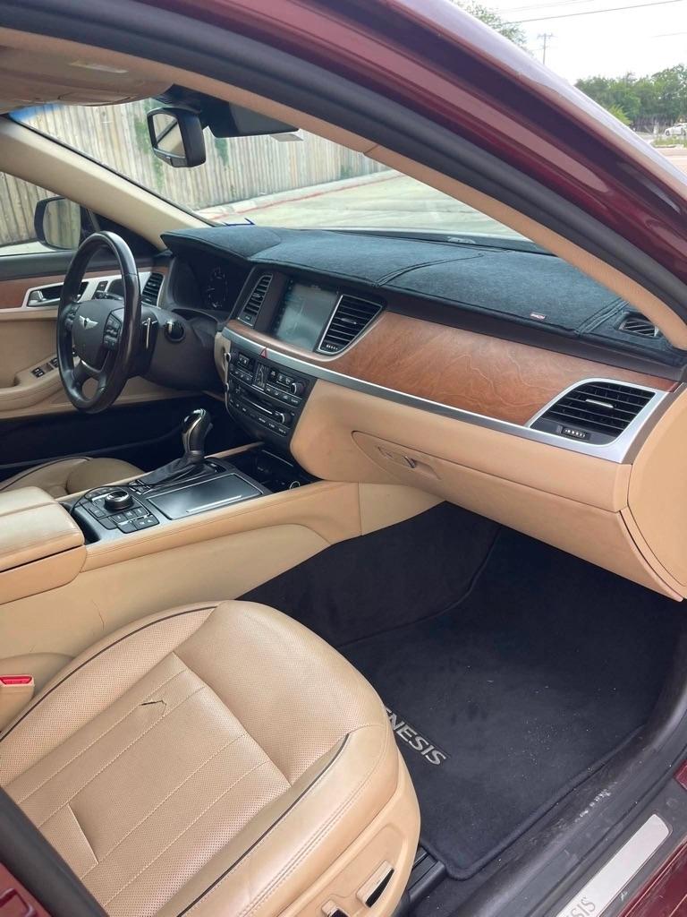 Hyundai Genesis 3.8L 2016
