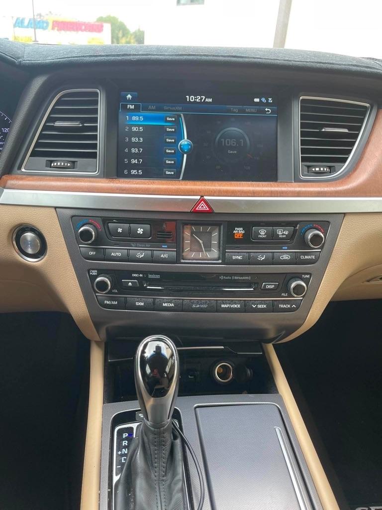 Hyundai Genesis 3.8L 2016