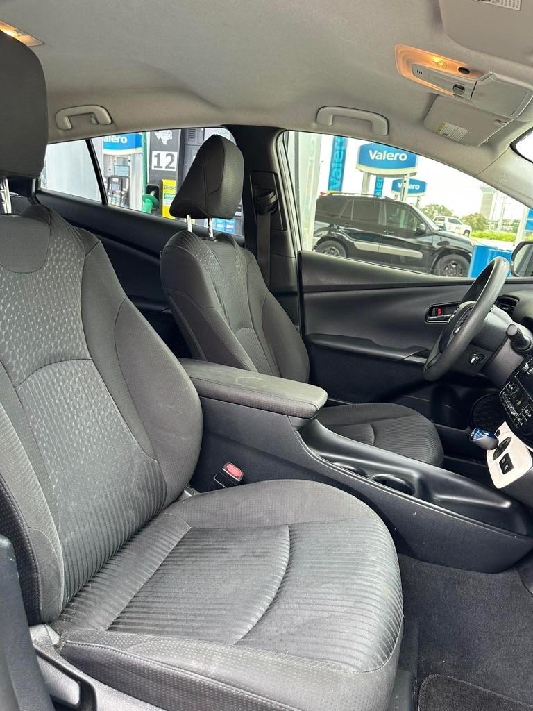 Toyota Prius Two Eco 2016