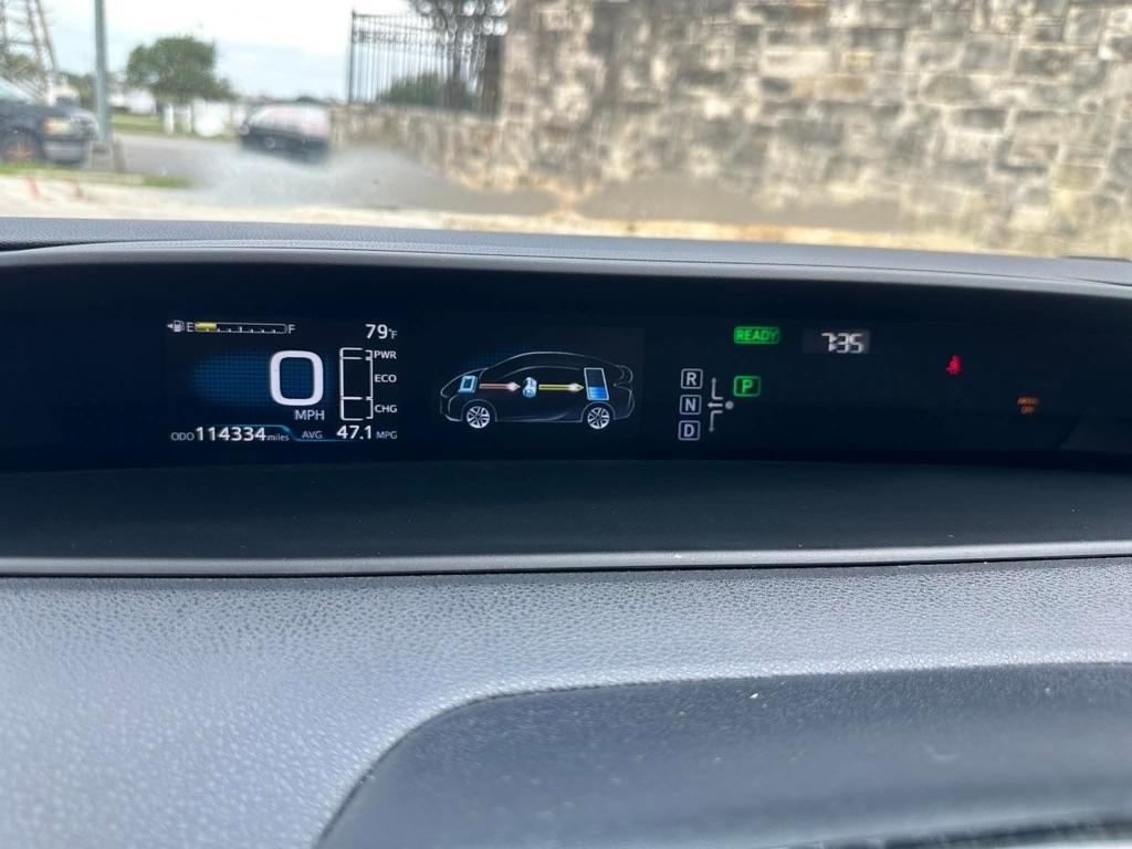 Toyota Prius Two Eco 2016