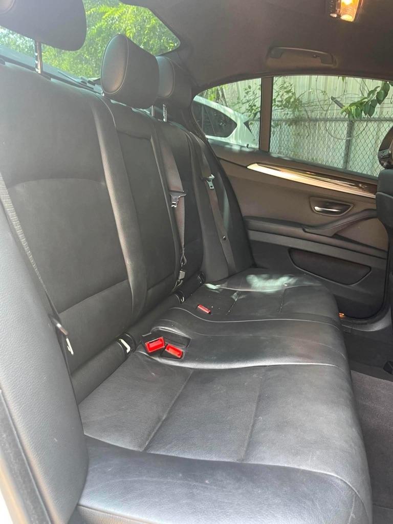 BMW 5-Series 535i 2013