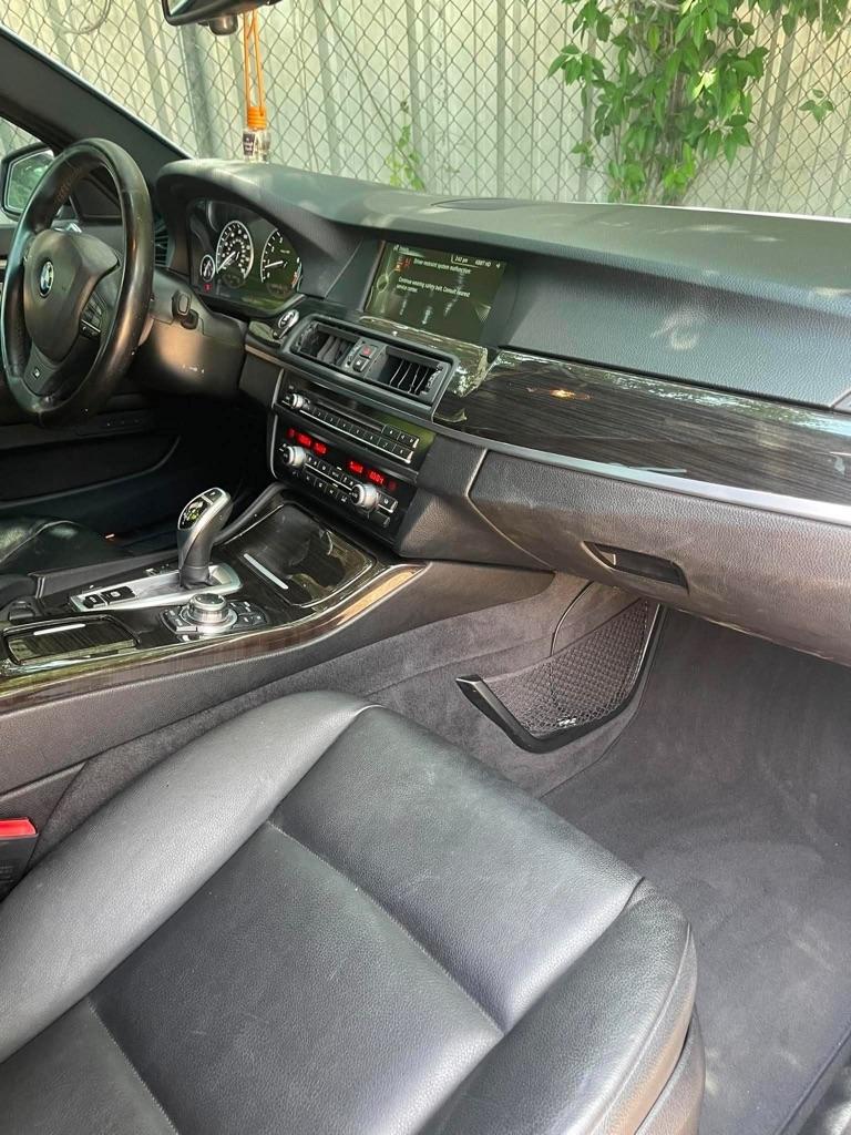 BMW 5-Series 535i 2013