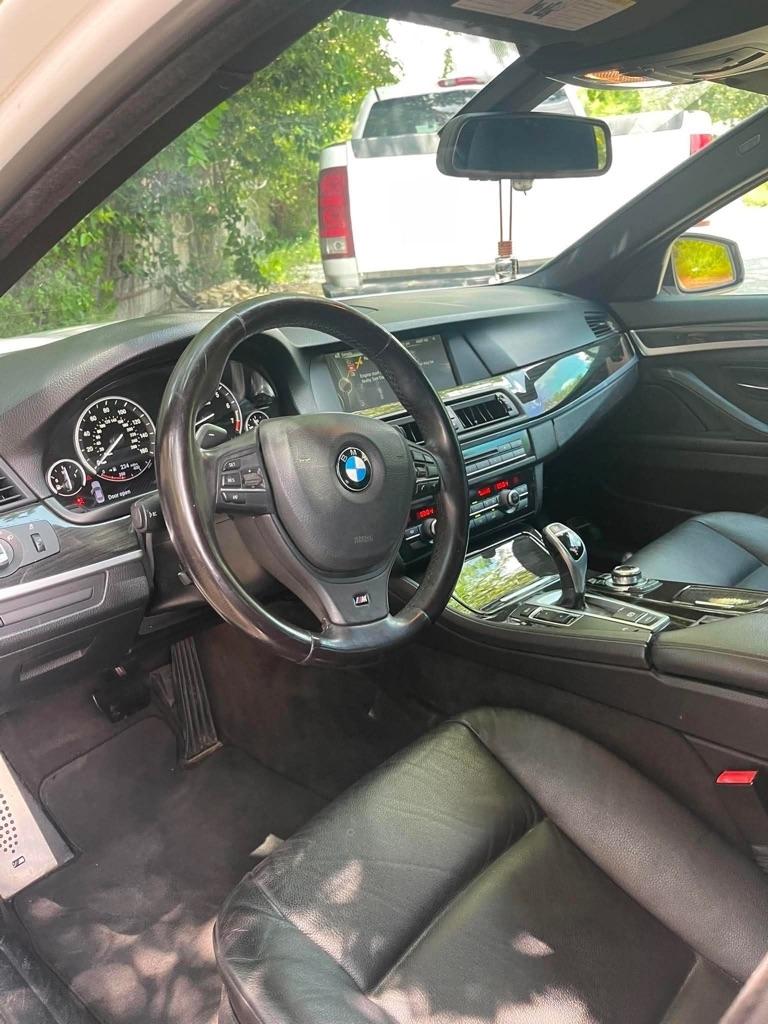 BMW 5-Series 535i 2013