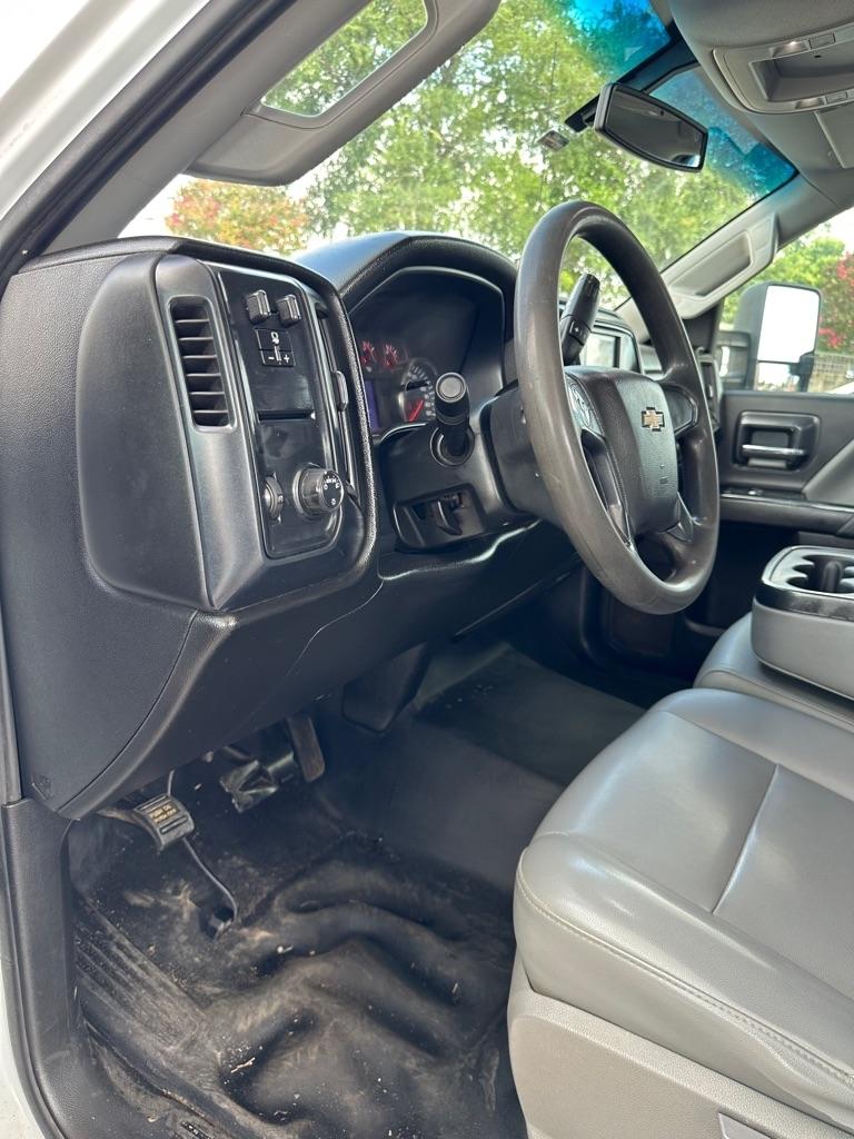Chevrolet Silverado 2500HD Work Truck Crew Cab Short Box 2WD 2019