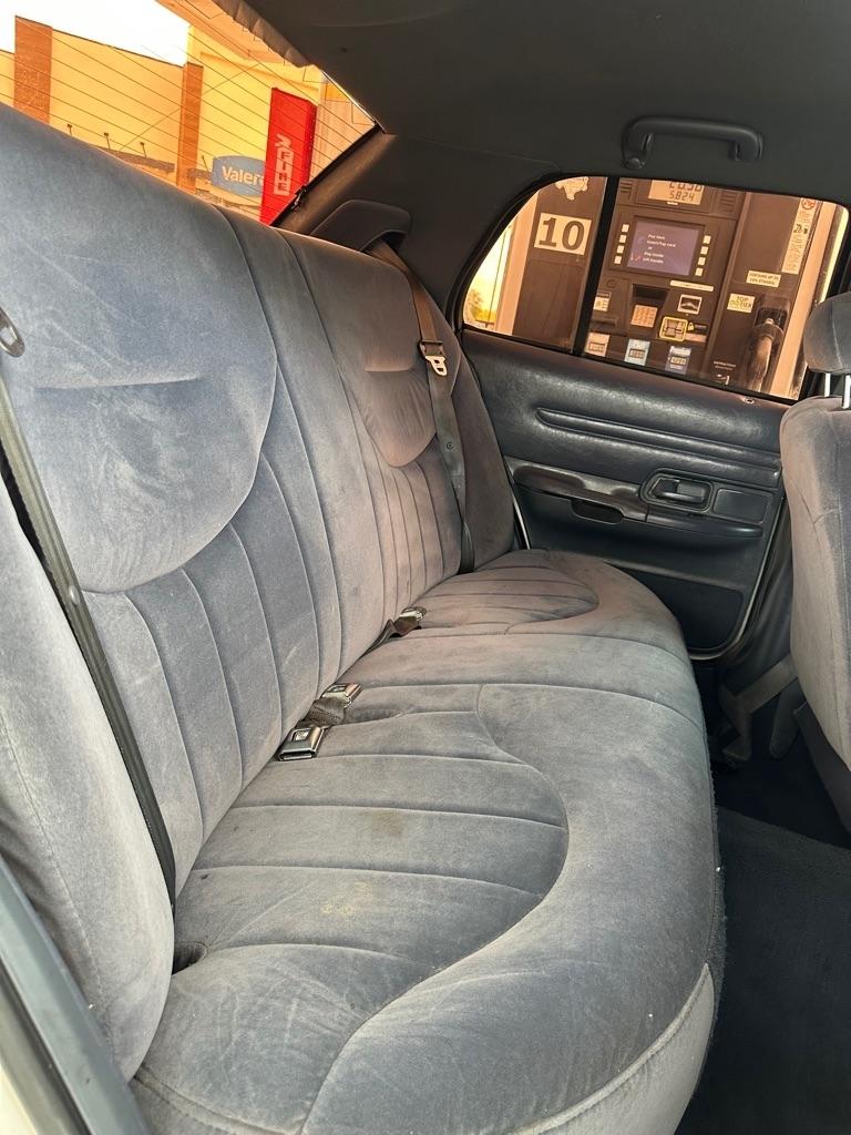 Ford Crown Victoria Base 1999