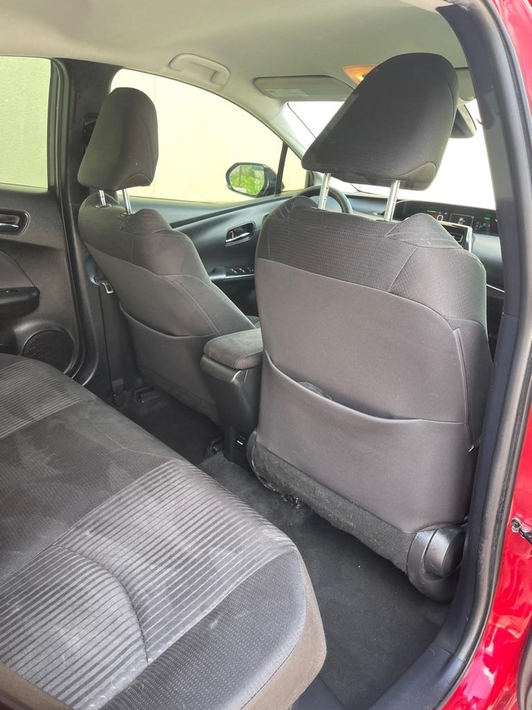 Toyota Prius Two 2017