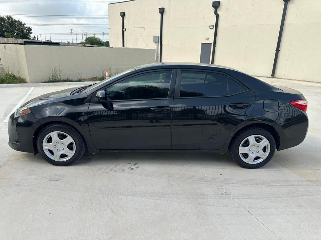 Toyota Corolla L CVT 2018