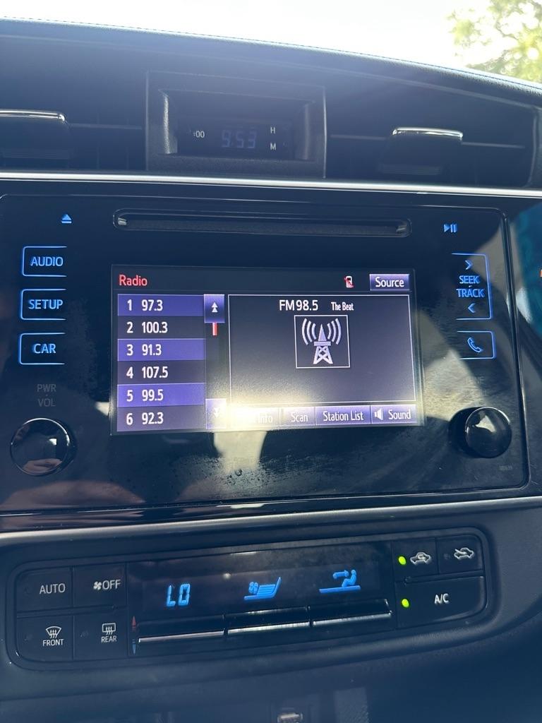 Toyota Corolla L CVT 2018