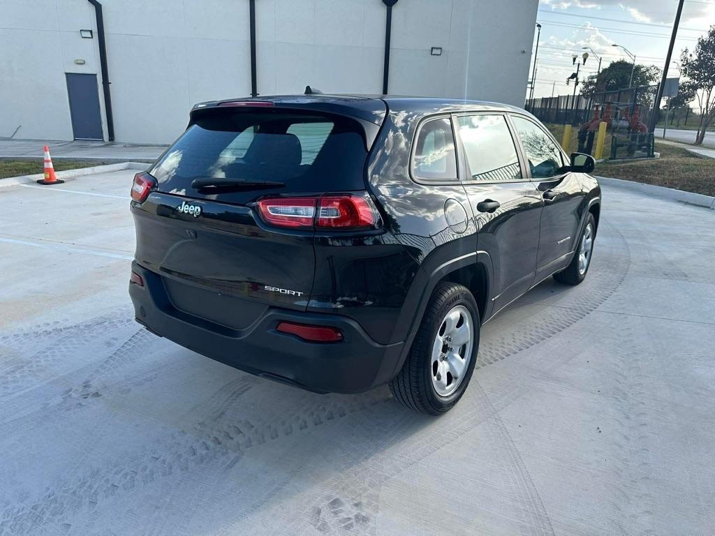 Jeep Cherokee Sport FWD 2016