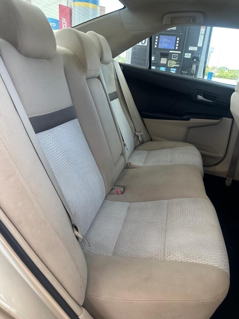 Toyota Camry SE 2012