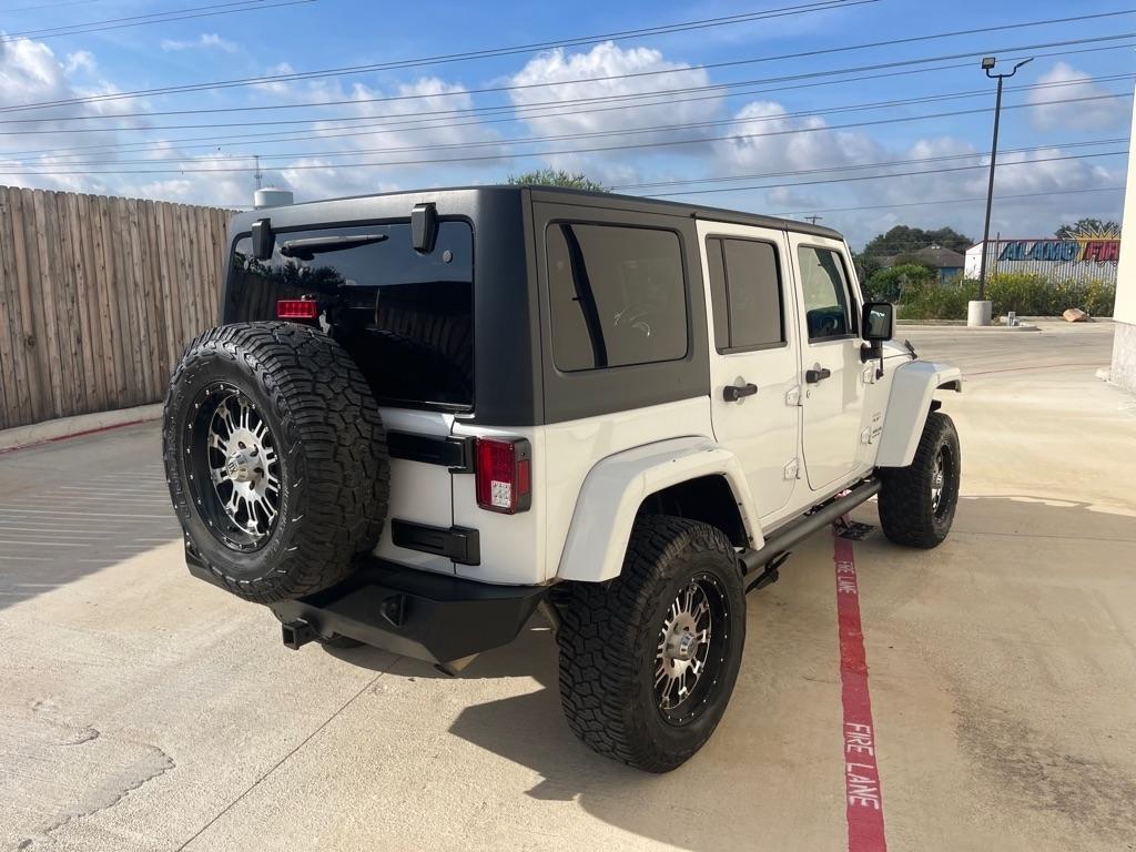 Jeep Wrangler Unlimited Sahara 4WD 2016