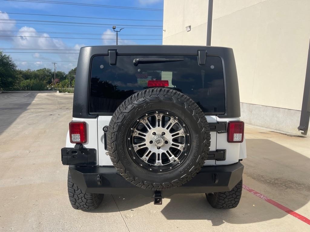 Jeep Wrangler Unlimited Sahara 4WD 2016