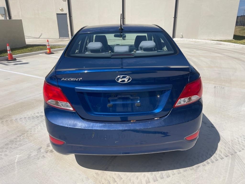 Hyundai Accent SE 4-Door 6A 2016