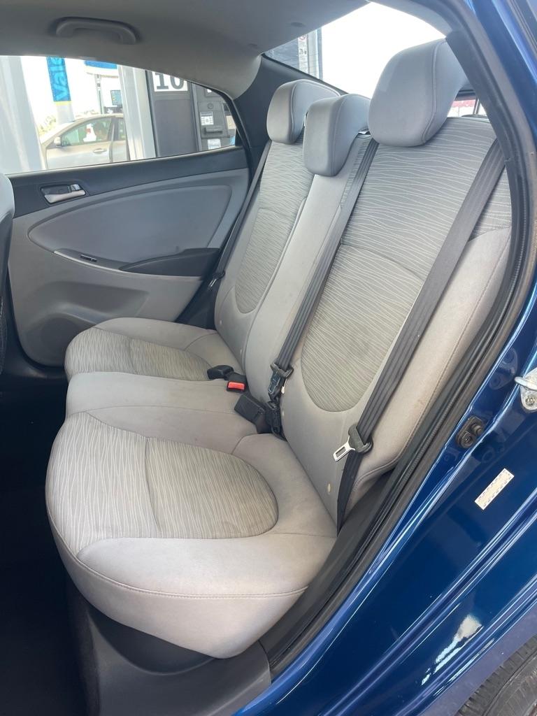 Hyundai Accent SE 4-Door 6A 2016