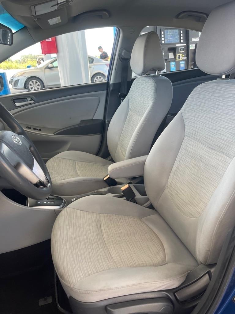 Hyundai Accent SE 4-Door 6A 2016