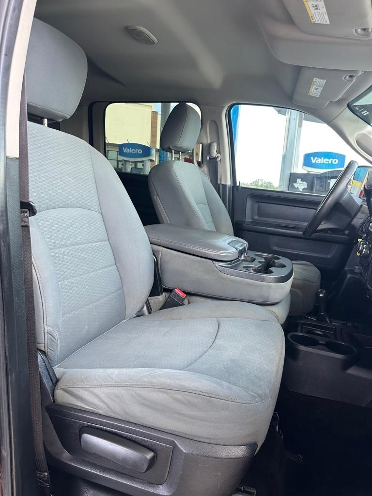 RAM 3500 ST Crew Cab LWB 4WD DRW 2013