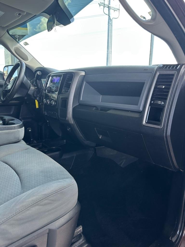 RAM 3500 ST Crew Cab LWB 4WD DRW 2013