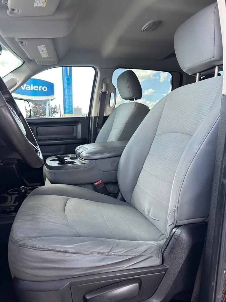 RAM 3500 ST Crew Cab LWB 4WD DRW 2013