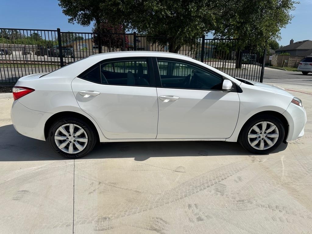 Toyota Corolla LE CVT 2016