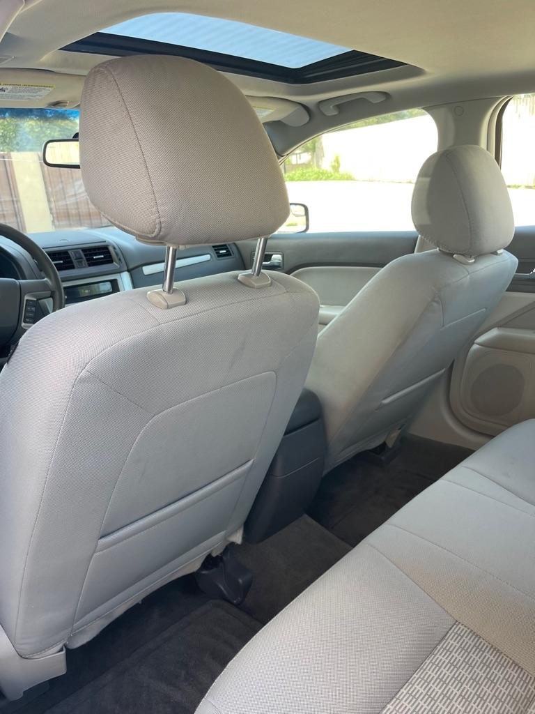 Ford Fusion I4 SE 2011