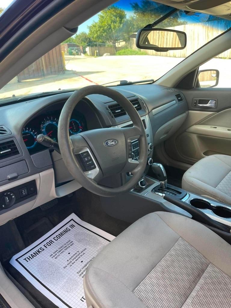 Ford Fusion I4 SE 2011