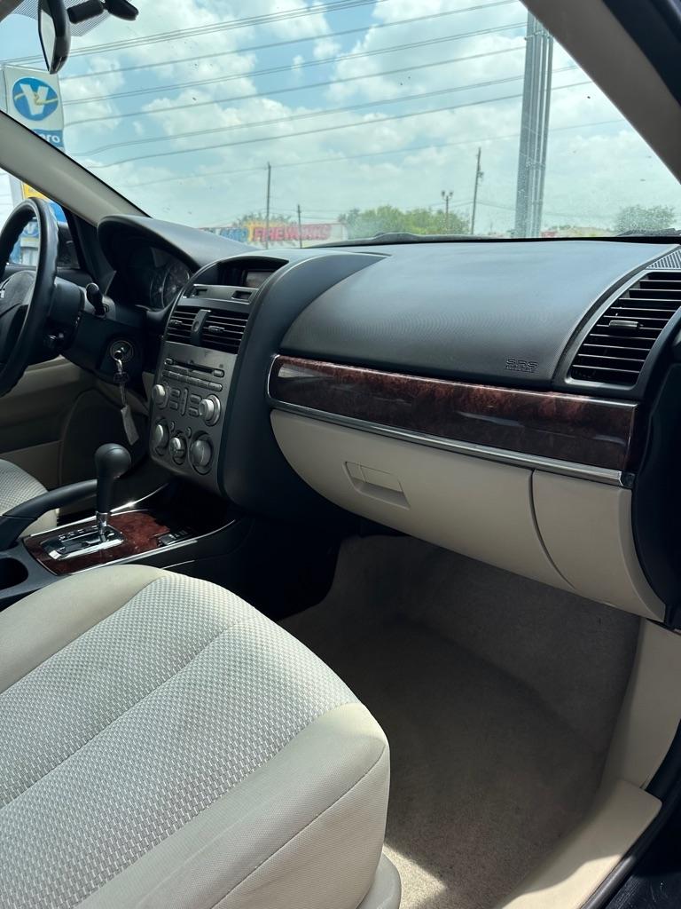 Mitsubishi Galant ES 2011