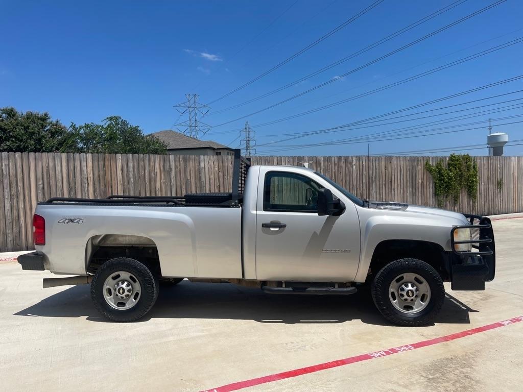 Chevrolet Silverado 2500HD Work Truck Long Box 4WD 2011