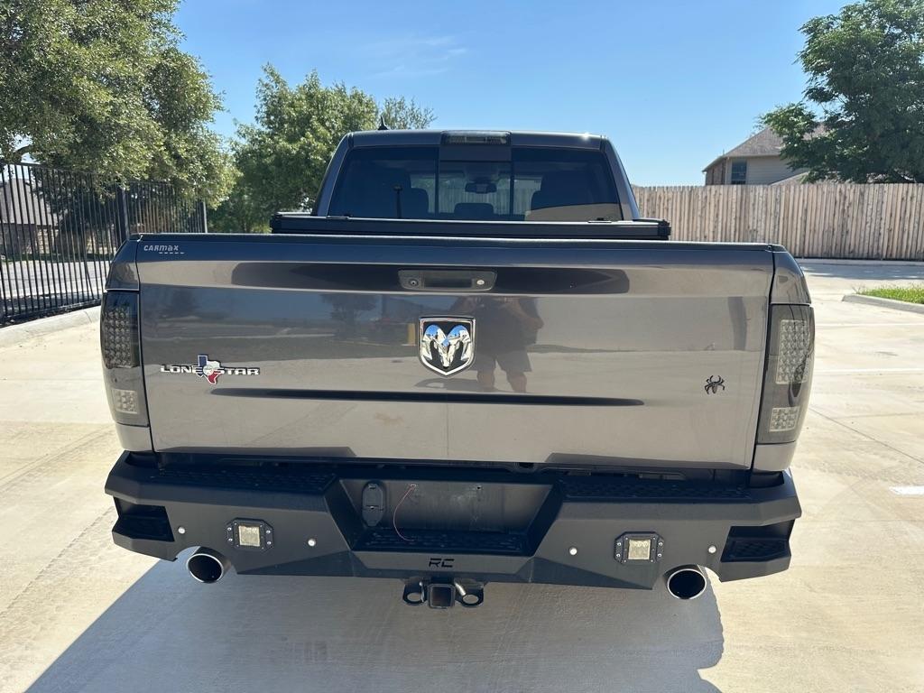 RAM 1500 SLT Crew Cab SWB 2WD 2017