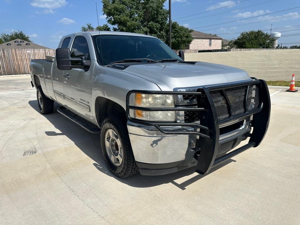 Chevrolet Silverado 2500HD LT Ext. Cab 2WD 2011