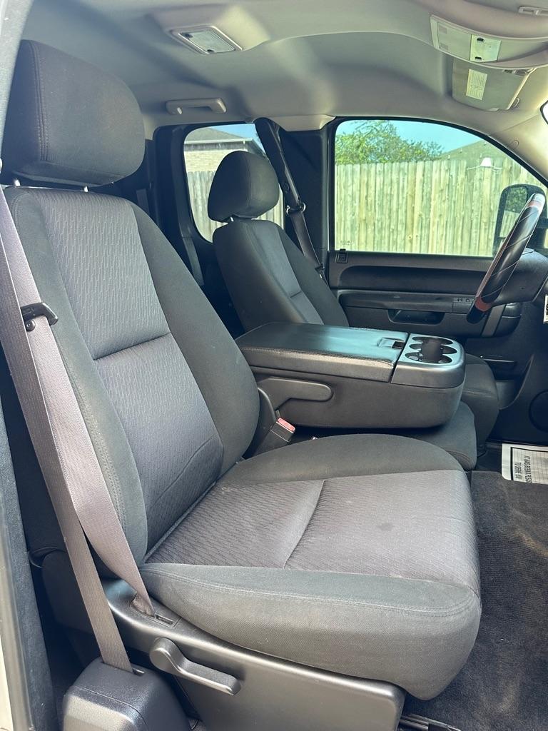Chevrolet Silverado 2500HD LT Ext. Cab 2WD 2011