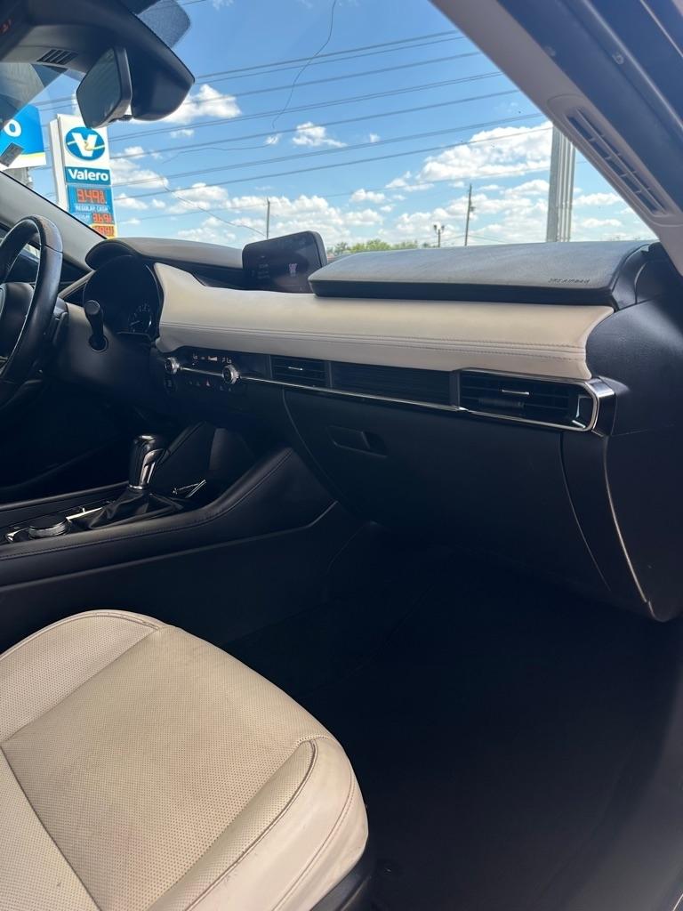 Mazda MAZDA3 Premium 2022
