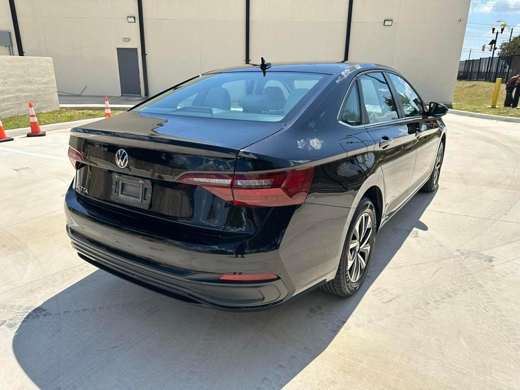 Volkswagen Jetta S 2022