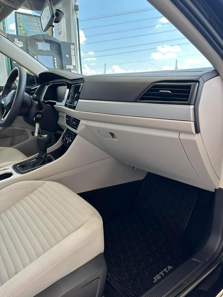 Volkswagen Jetta S 2022