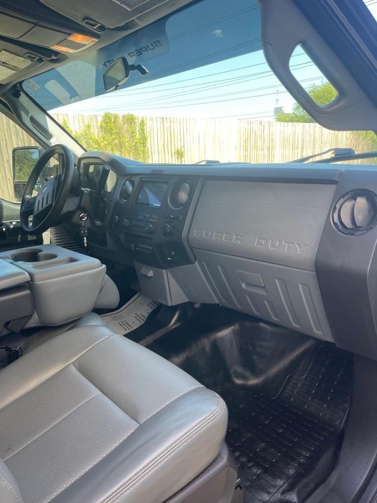 Ford F-250 SD King Ranch Crew Cab 4WD 2015