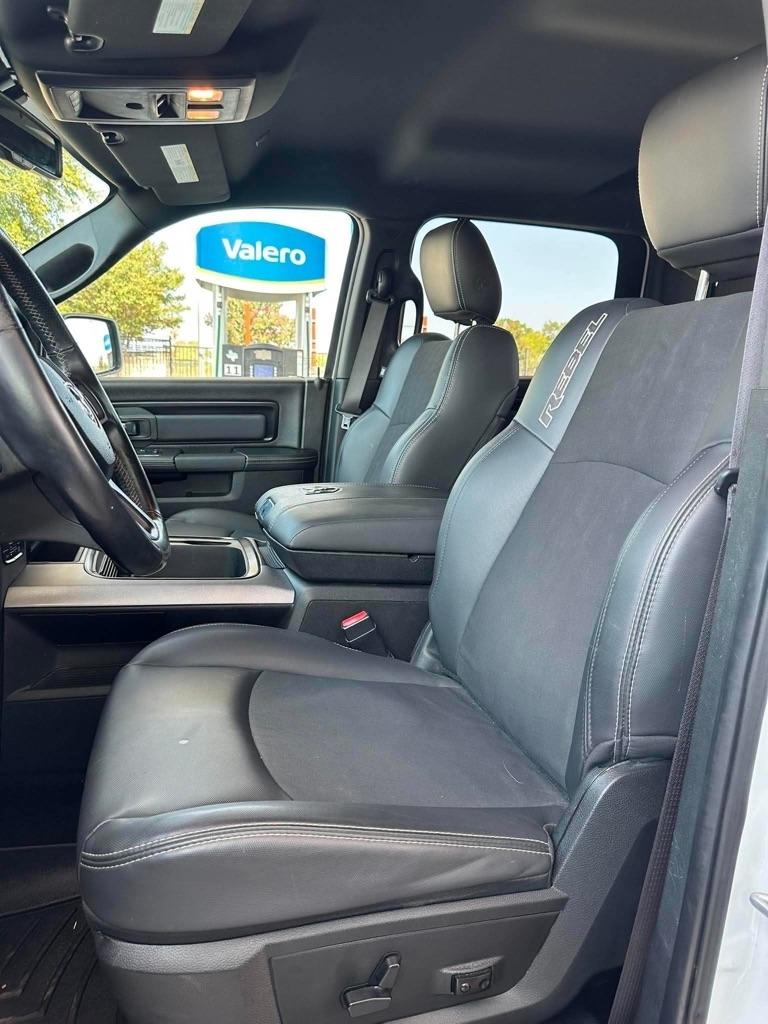 RAM 1500 Rebel Crew Cab SWB 4WD 2018