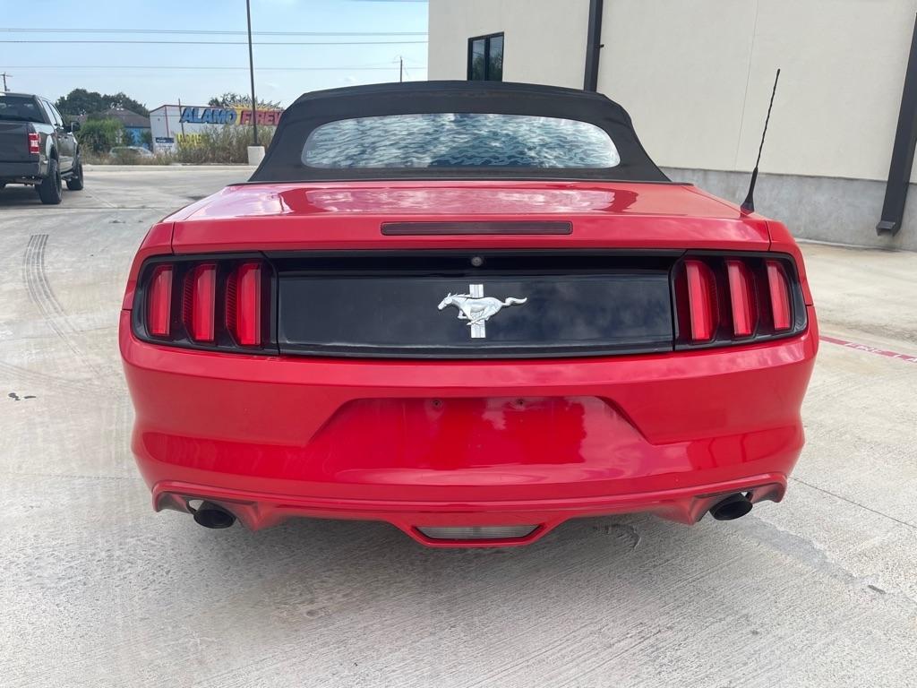 Ford Mustang V6 Convertible 2016