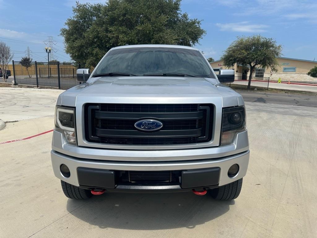 Ford F-150 XL SuperCrew 5.5-ft. Bed 4WD 2013