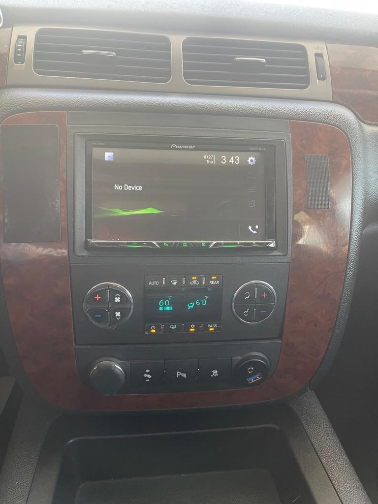 Chevrolet Tahoe LT 4WD 2010