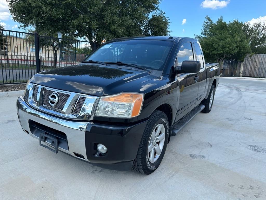 2014 Nissan Titan S King Cab 2WD